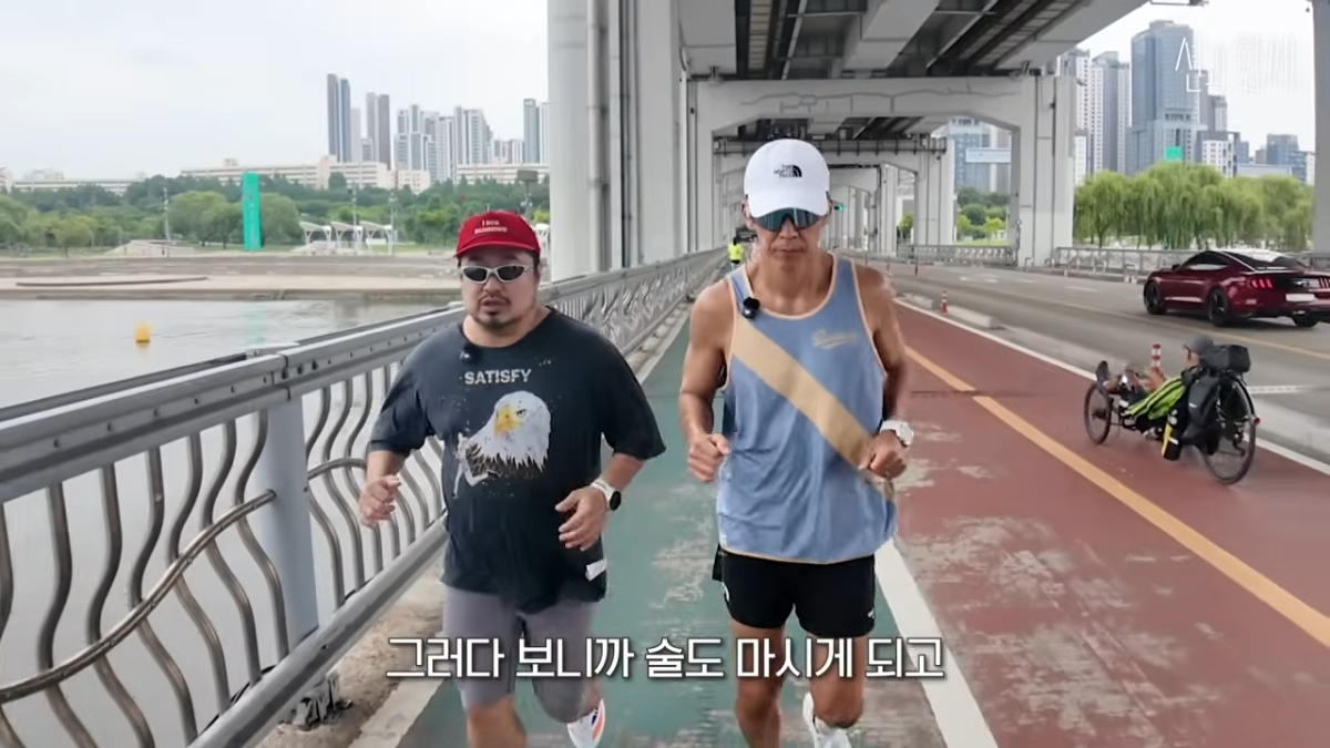 코미디언 강재준이 무리하게 생활습관을 바꾸려고 했다가 실패한 경험담을 고백했다. 유튜브 채널 ‘션과 함께’ 영상 캡처