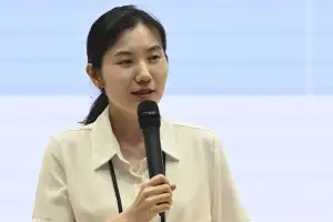“커피 한잔 아끼면 10년 뒤 1200만원… 미래적금·희망디딤돌 통장 등 추천”