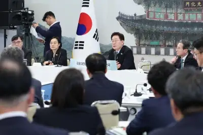 李대통령 “정부 개인정보 유출 제재 강화, 특정 기업 표적 아냐”