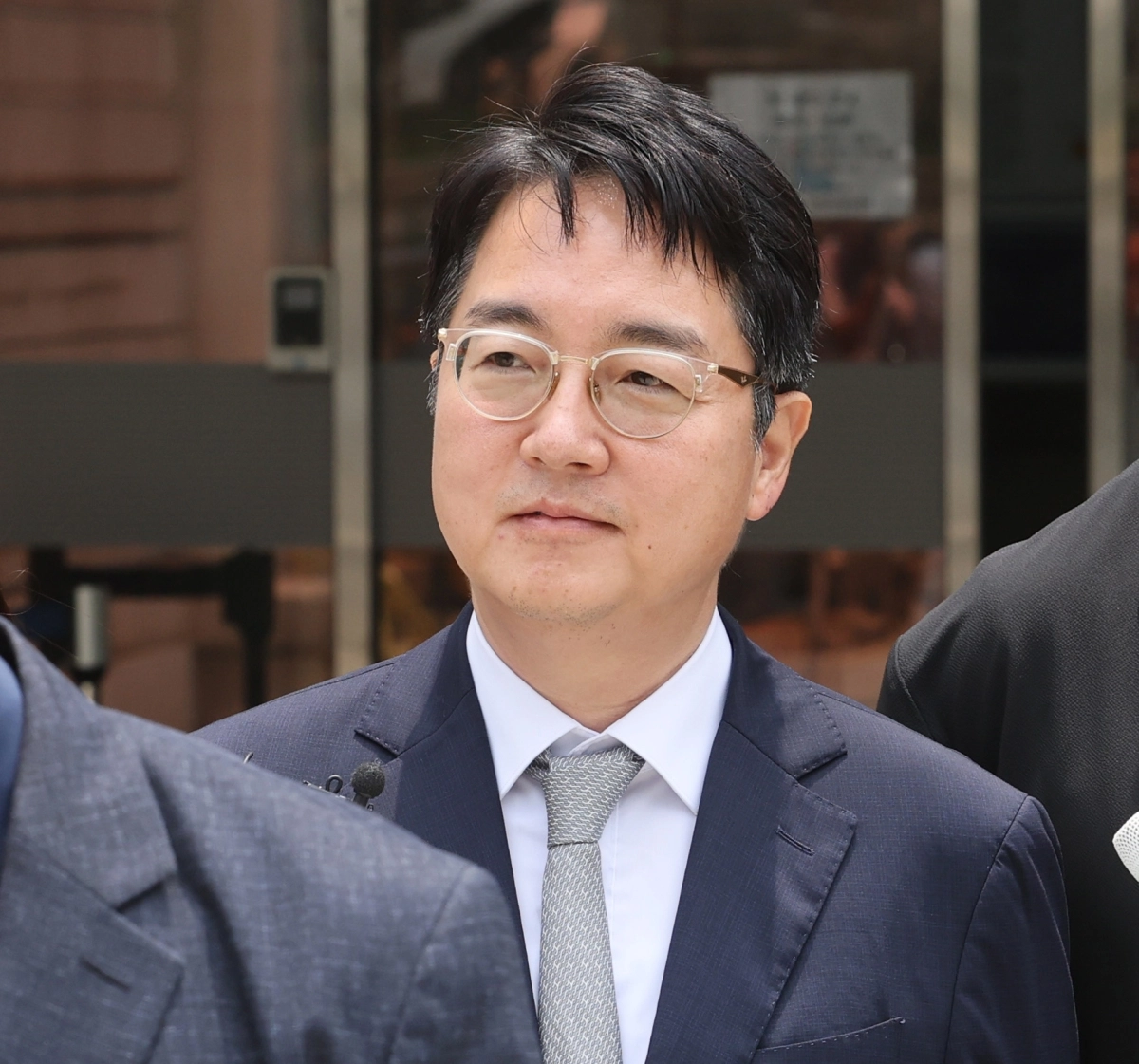 중앙지법 나서는 심우정 전 검찰총장