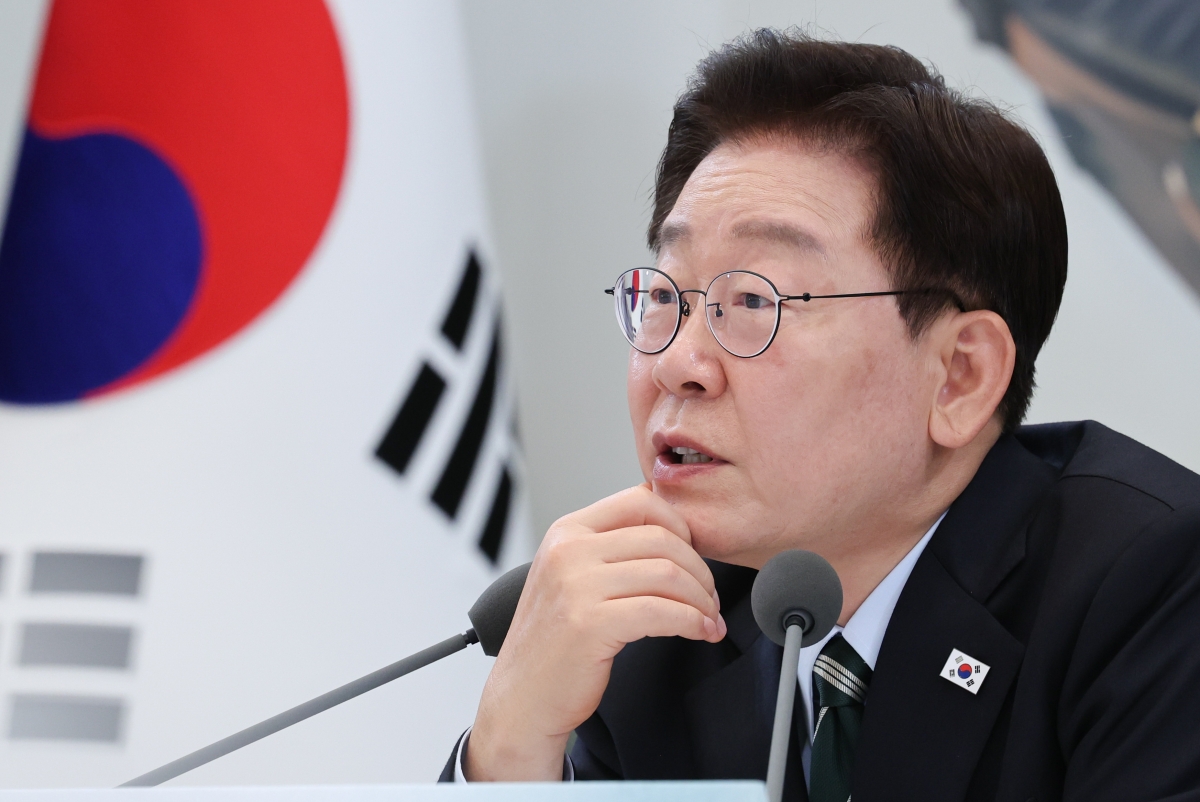 이재명 대통령이 16일 청와대 영빈관에서 열린 국토·농식품·해수부 등에 대한 부처 업무보고에서 발언하고 있다. 2026.7.16 연합뉴스