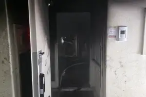 부산 북구 아파트서 화재…1명 연기 흡입해 병원 이송