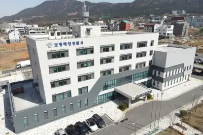 잠수부 동원 해삼 양식장 1t 싹쓸이…보령해경 8명 송치