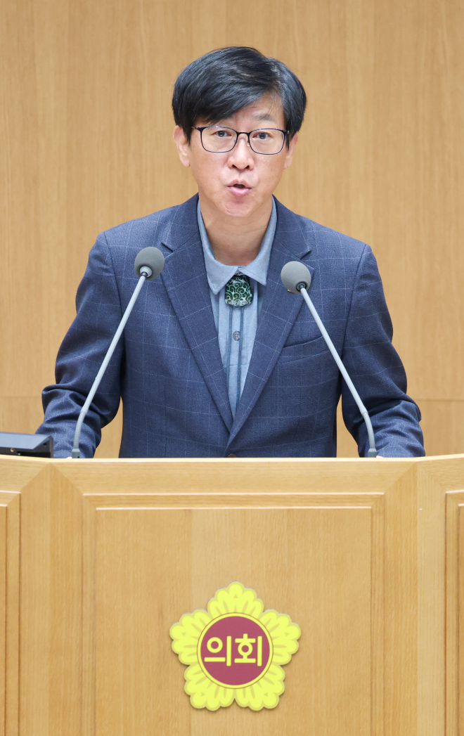 제12대 경기도의회 전반기 교육기획위원회 국중범 위원장 선출