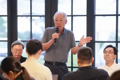 류진 한경협 회장 “4대 그룹 회장단 복귀 공약 지킬 것…풍산 방산 매각 안 해”