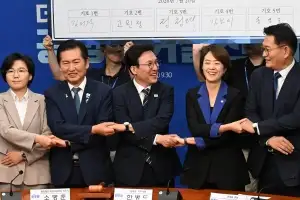 죽기 살기 ‘여당 노선투쟁’