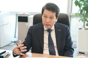thumbnail - “죄송하지만 레버리지 투자 멈추세요” 운용사 대표 호소→글 삭제 ‘파문’ thumbnail - “죄송하지만 레버리지 투자 멈추세요” 운용사 대표 호소→글 삭제 ‘파문’