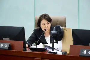 장경임 경기도의원, 오포중학교 통학안전 점검… 학생 안전이 최우선