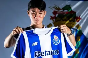 명문 FC포르투로 간 황인범 “최고 클럽서 모든 걸 쏟아붓겠다”