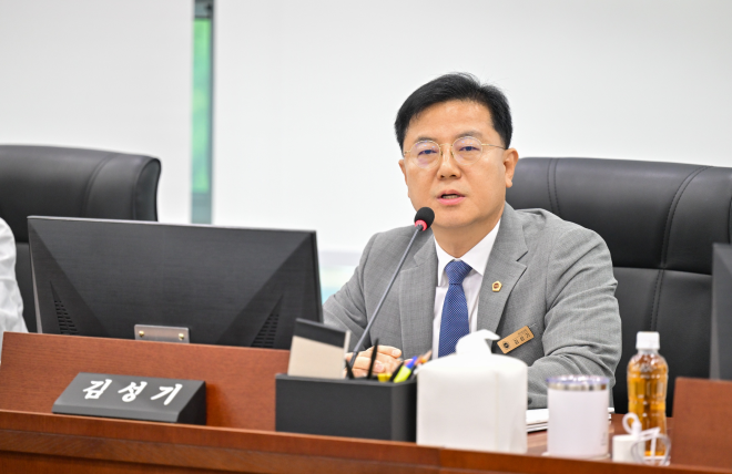 김성기 경기도의원, 도의회 첫 상임위서 약자를 지키는 예산 필요성 강조