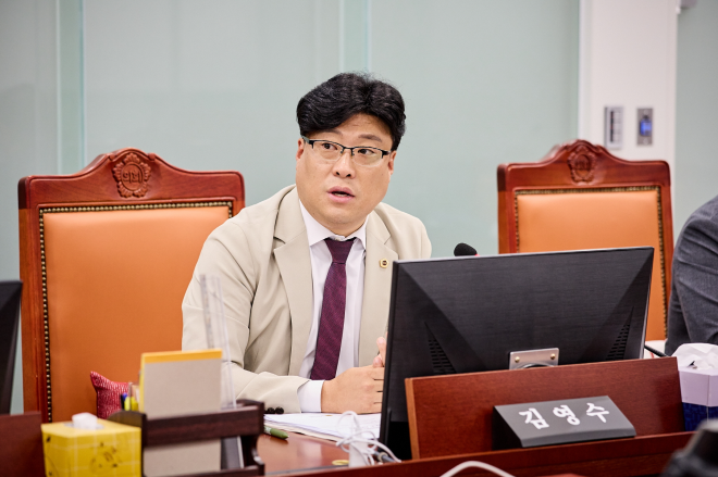 김영수 경기도의원, 공공기관 책임경영·투자검증 독립성·연구역량 강화 촉구