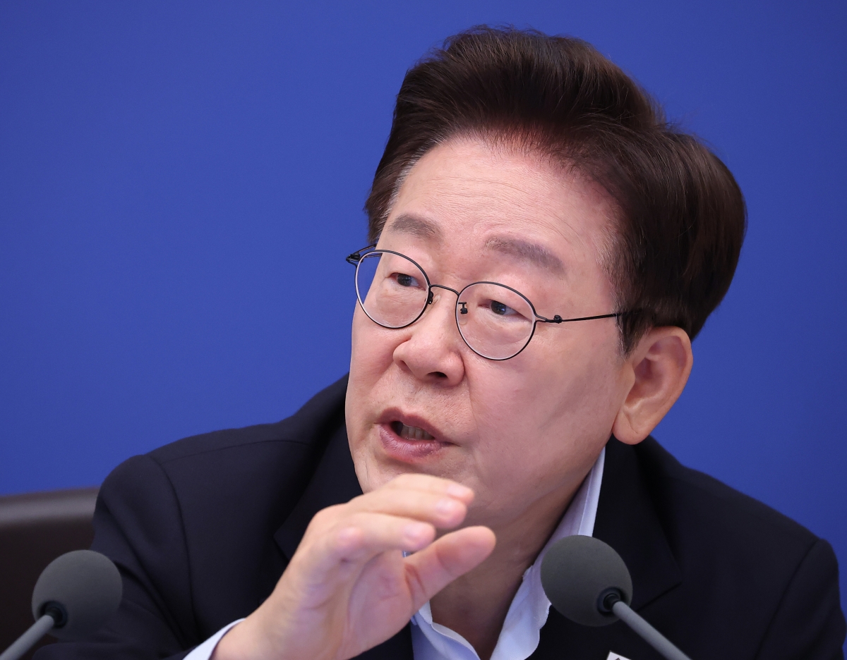 이재명 대통령이 21일 청와대에서 열린 국무회의에서 발언하고 있다. 2026.7.21 연합뉴스