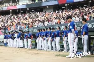 선두 삼성도 나사 바짝 조이는데 갈 길 바쁜 한화는 왜 이러나