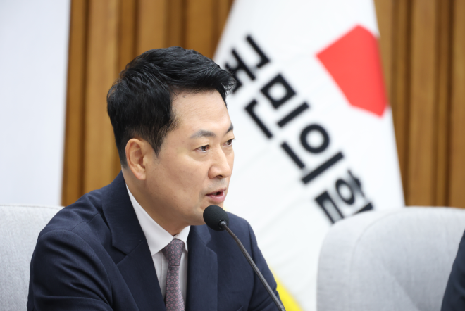 장동혁 “N% 성과급 투쟁이 일상…노란봉투법 재개정해야”