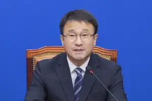 ‘보완수사권 폐지’ 평행선에 與 조기 결론 가닥…한병도 “검사는 수사하지 않는다”