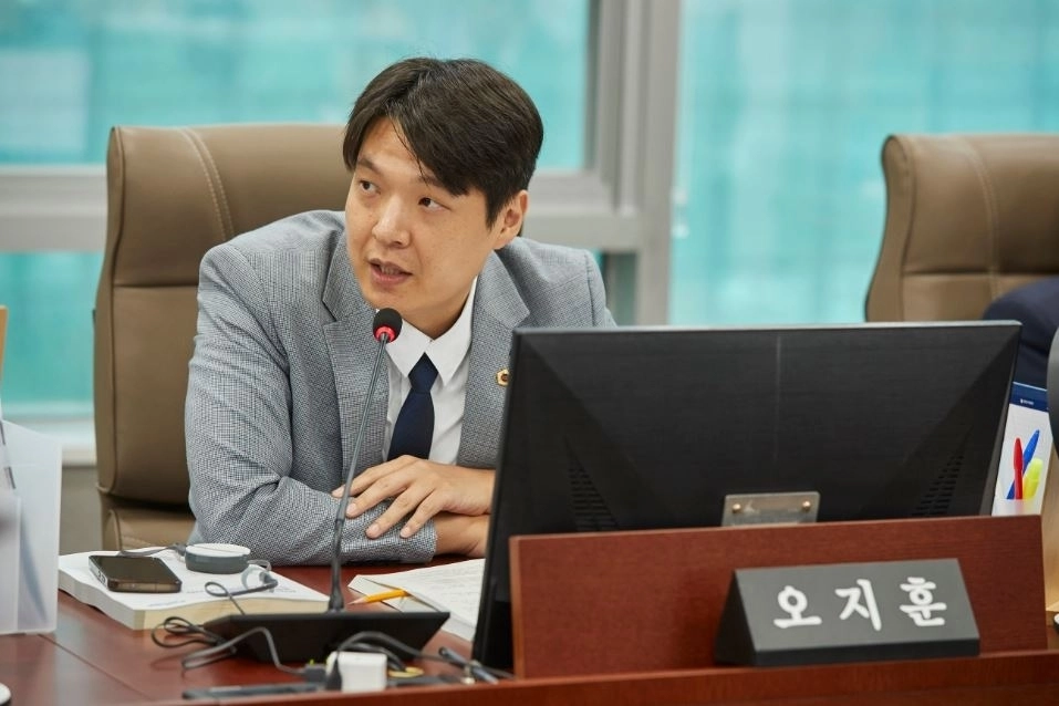 ▲ 제392회 임시회 상임위 업무보고에서 발언중인 오지훈 의원(사진=경기도의회)