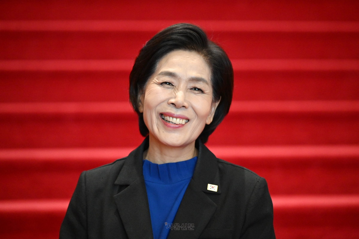 최민희 더불어민주당 의원이 22일 국회에서 서울신문과 인터뷰를 하고 있다. 홍윤기 기자