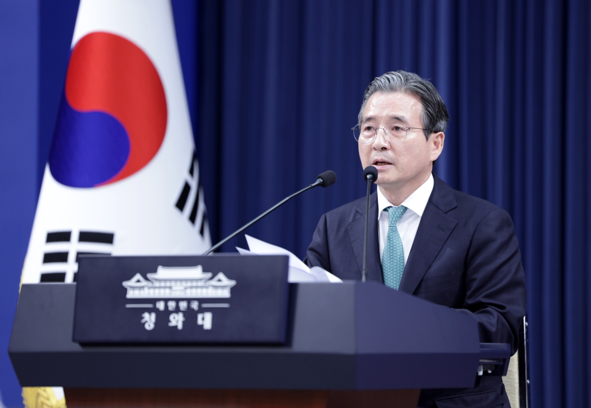 순방 관련 브리핑하는 김용범 정책실장