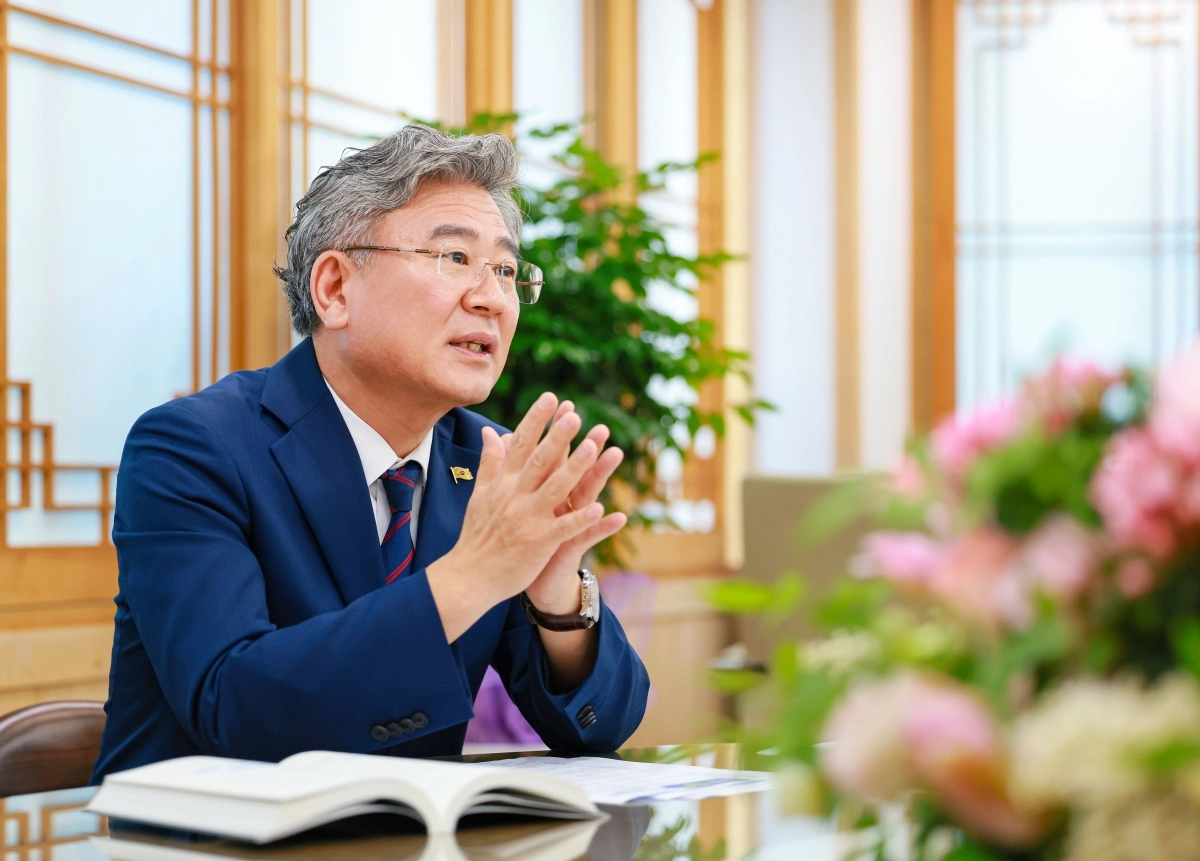천호성 전북교육감이 22일 서울신문과의 인터뷰에서 기초학력 책임제 등 전북 교육의 청사진을 설명하고 있다. 전북도교육청 제공
