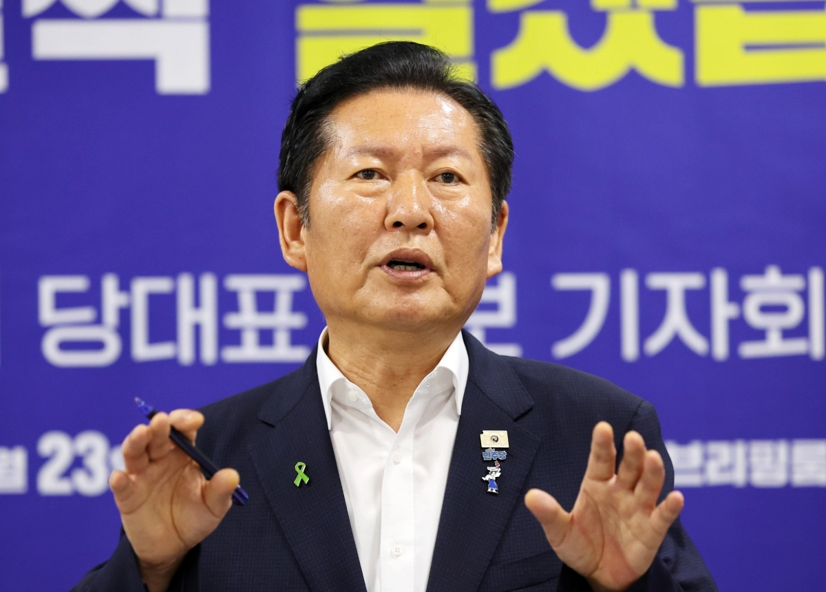 발언하는 정청래 당대표 후보