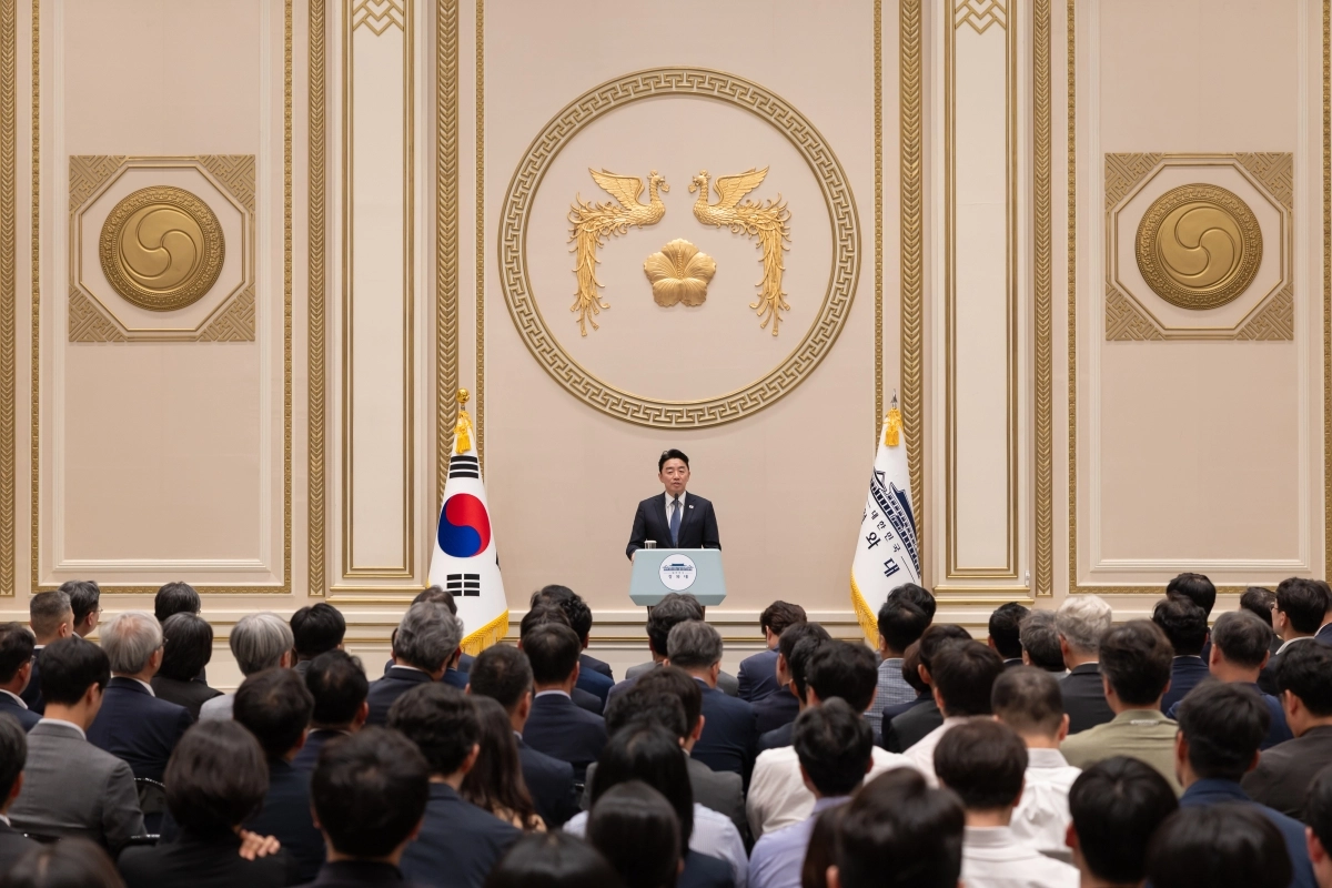강훈식 비서실장, 전 직원 대상 조회 개최