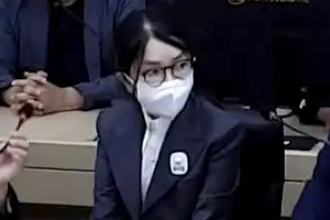 김건희 상고심 선고 또 연기… 대법 전원합의체 회부