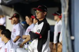 9-0도 못 이기는 LG 진짜 어쩌나…이틀간 31실점 믿을 투수가 없다