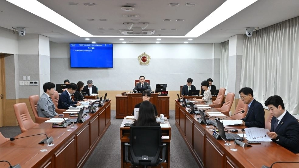 서울시의회 도시계획균형위원회 회의 전경. 서울시의회 제공
