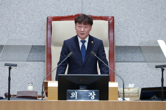 남종섭 경기도의회 의장, 엄중한 민생위기 속 ‘사람·민생 중심’ 의회로 나아갈 것 제392회 임시회 제4차 본회의