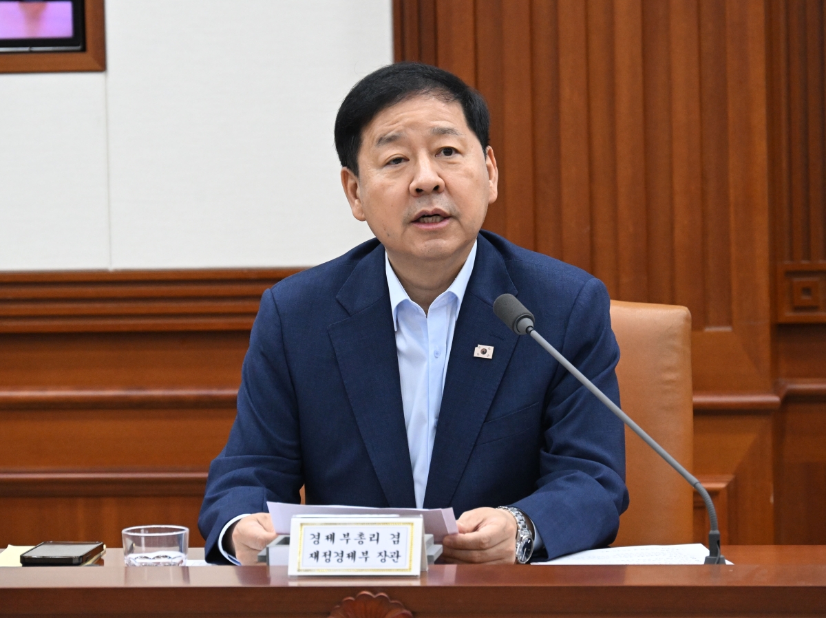 구윤철 부총리 겸 재정경제부 장관이 24일 정부세울청사에서 열린 민생물가 특별관리 관계장관 태스크포스(TF) 회의에서 모두발언을 하고 있다. 재정경제부 제공