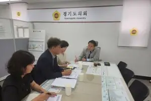 조병진 경기도의원, 지역 소상공인 교복 입찰 참여 확대 방안 논의