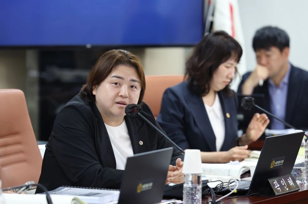 지난 27일 열린 제328회 임시회 교육위원회 업무보고에서 발언중인 곽인혜 의원. 서울시의회 제공