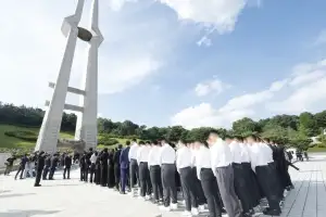 ‘올바른’ 민주주의 역사를 가르쳐야 한다는 환상 [김정인의 역사프리즘]