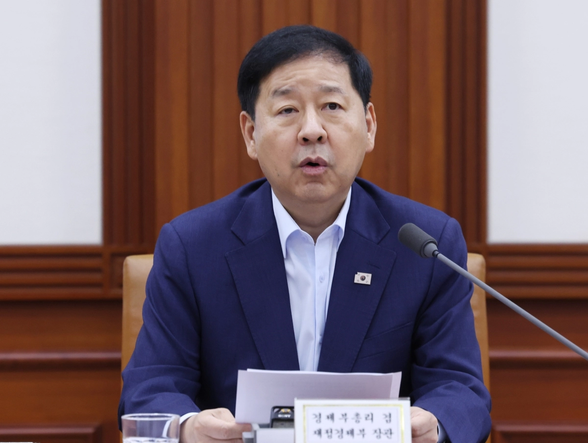 구윤철 경제부총리 겸 재정경제부 장관이 24일 오전 서울 종로구 정부서울청사에서 민생물가 특별관리 관계장관TF 회의를 주재하고 있다. 2026.07.24. 뉴시스