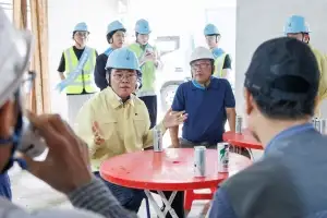 진교훈 강서구청장, 폭염 속 공사장 온열질환 예방 점검