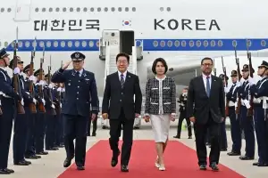 산티아고 도착 李대통령 “칠레와 FTA 현대화 추진한다”