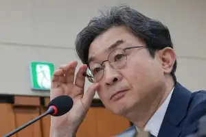 정치권·금융당국, 사모펀드의 국가기간산업 인수 제동… “MBK 고려아연 약탈 막을 규제 필요”