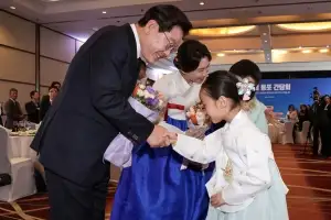 李 “한·칠레 FTA 진화시켜야”… 광물자원 MOU 등 4건 체결