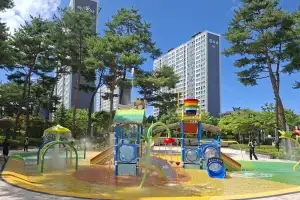 “도심 속에서 물놀이 즐기세요!”…오산 양산근린공원 어린이 물놀이장 8월 4일 개장