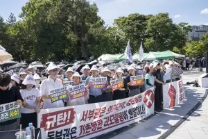 폭염에도 순천대 앞에 시민 1000여명 집결 “동부권 86만 생명권 지킬 터”