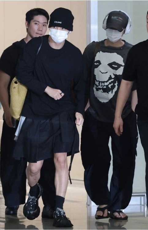 BTS 뷔·슈가, 월드 투어 떠나요