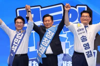 金 “당정 삐걱” 鄭 “탈당 안한 건 나” 宋 “진짜 외로운 건 대통령”