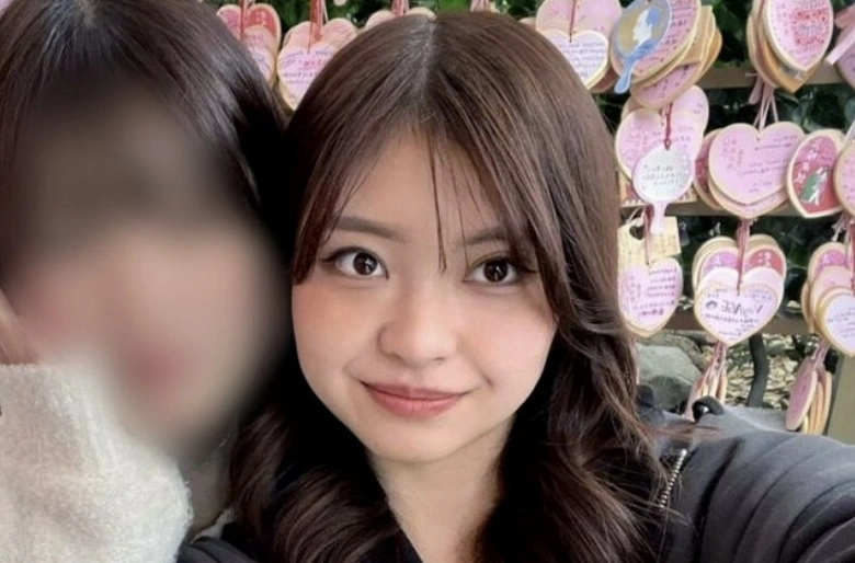 일본 구마모토현을 덮친 규모 7.1도 강진으로 7명이 숨진 쇼핑몰 ‘이온몰 구마모토’에 입점한 한 잡화점에서 근무하던 오오타케 구루미(22). 자료 : 아사히신문·유족 제공