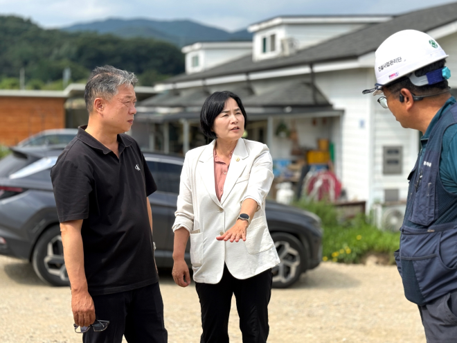 윤순옥 의원, 양평 흑천 수해상습지 현장점검…주민 안전대책 모색