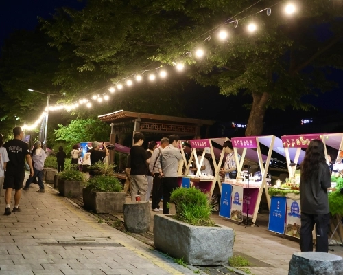 전주 윤슬마켓. 전북도 제공