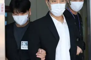 최영중 전 시의원 추가 범행 정황 포착..경찰 수사 확대