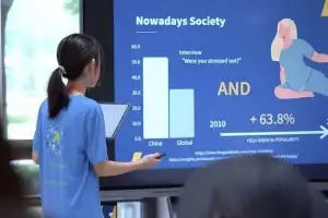 “어릴 땐 부모의 부채, 크면 자산”…초등생 자녀 ‘금융 캠프’ 보내는 부모들, 中서 예약 전쟁 [월드픽]