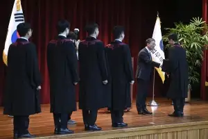 최후의 검사들 격려한 정성호 “형소법 부작용 땐 빨리 고쳐야”