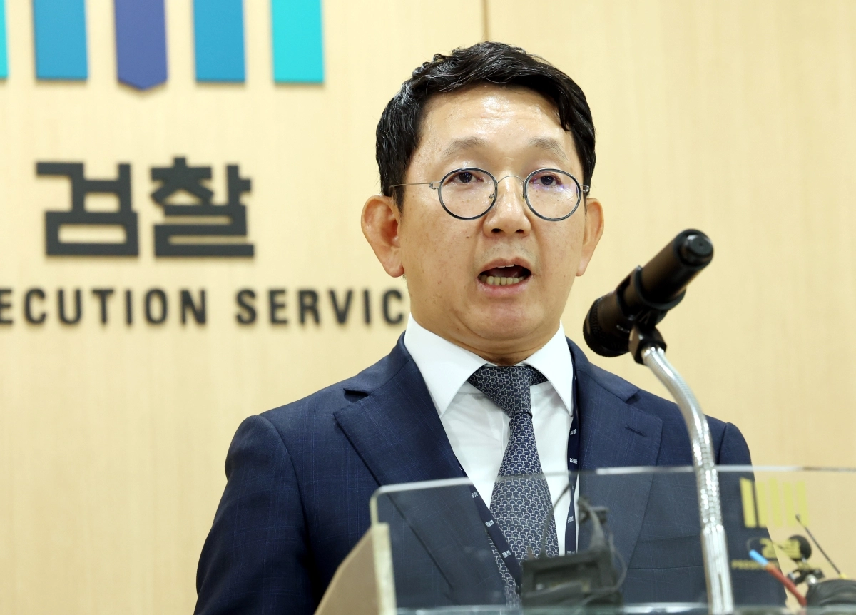 이정호 서울동부지검 형사6부 부장검사가 4일 서울 송파구 문정동 서울동부지검에서 돼지고기 가격 담합 사건 수사 결과를 설명하고 있다. 뉴시스
