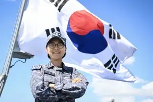 첫 대령급 여군 함장, ‘독도함’ 지휘 맡는다
